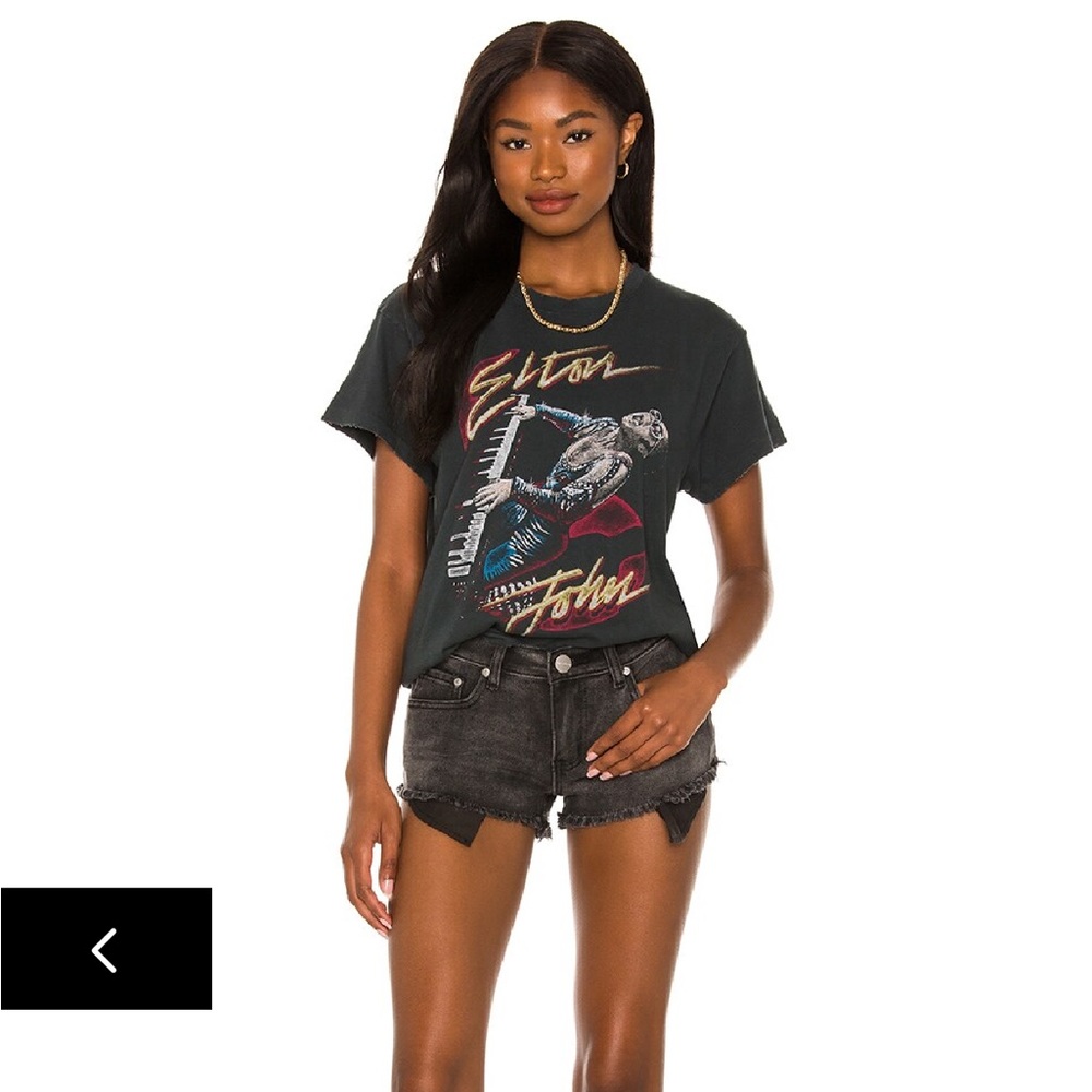 Superdown Jordan Exposed Pocket Short in Washed Black Size 24